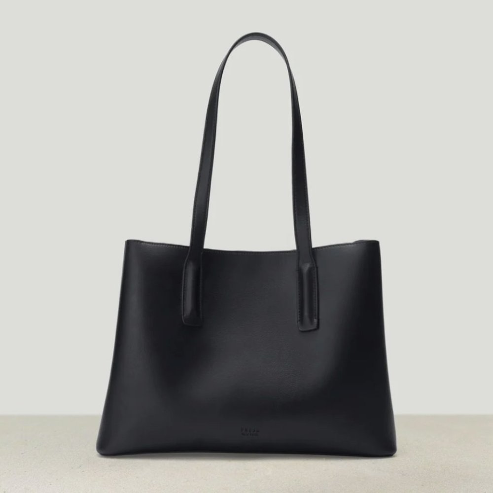 Freja Linnea Black Tote